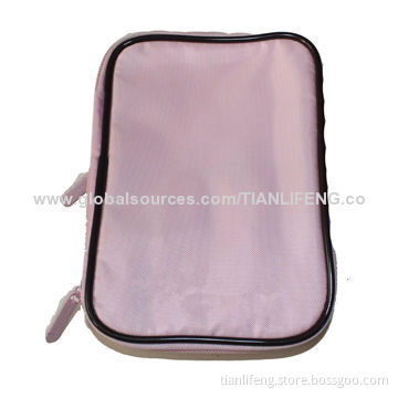 Pink Expandable Makeup Bag, Measures 7 x 5 x 1-inch